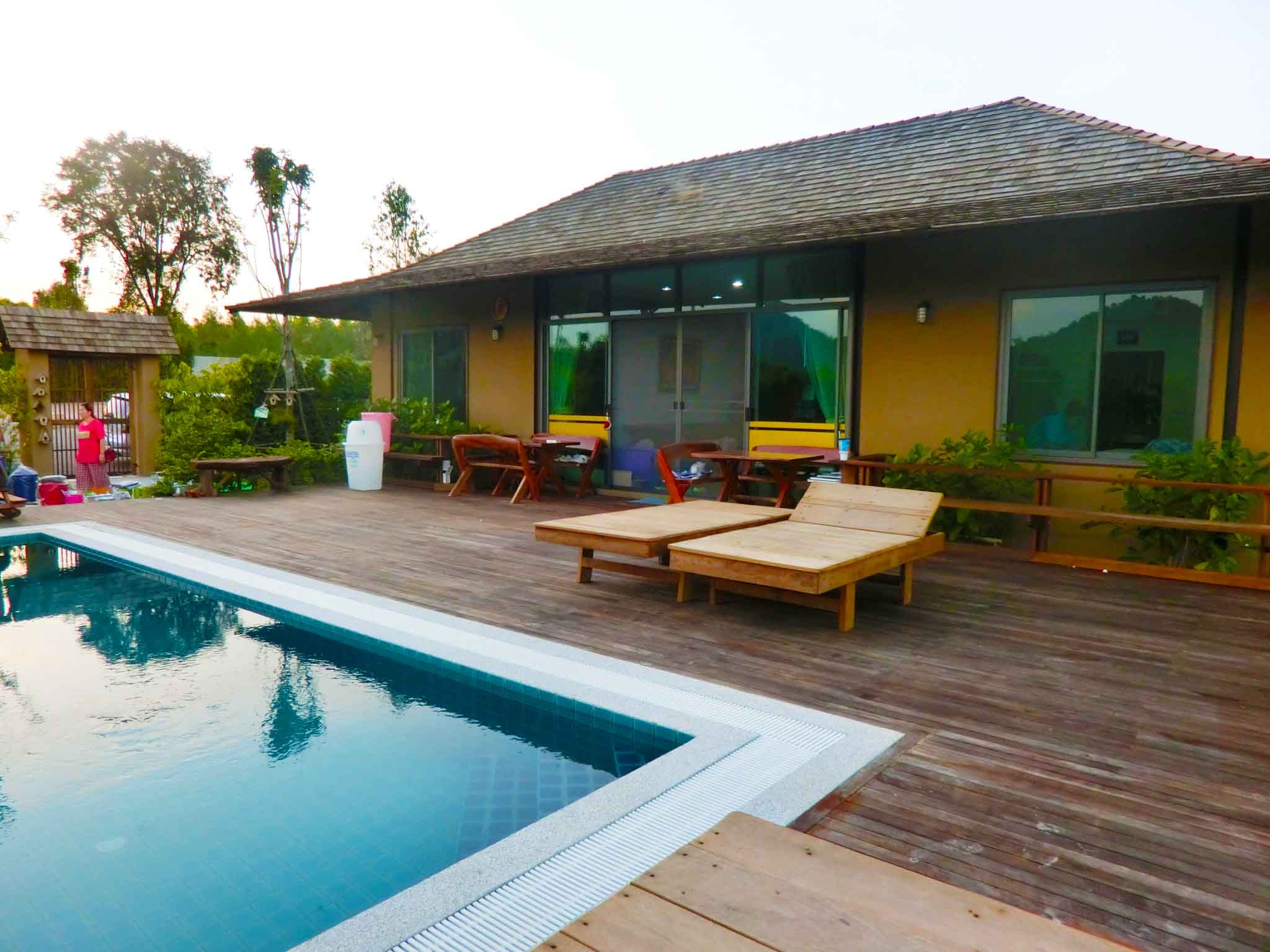 Suan Phueng Poolvilla A1 ที่พักบ้าน สวนผึ้ง ราชบุรี พูลวิลล่า A1 (2)