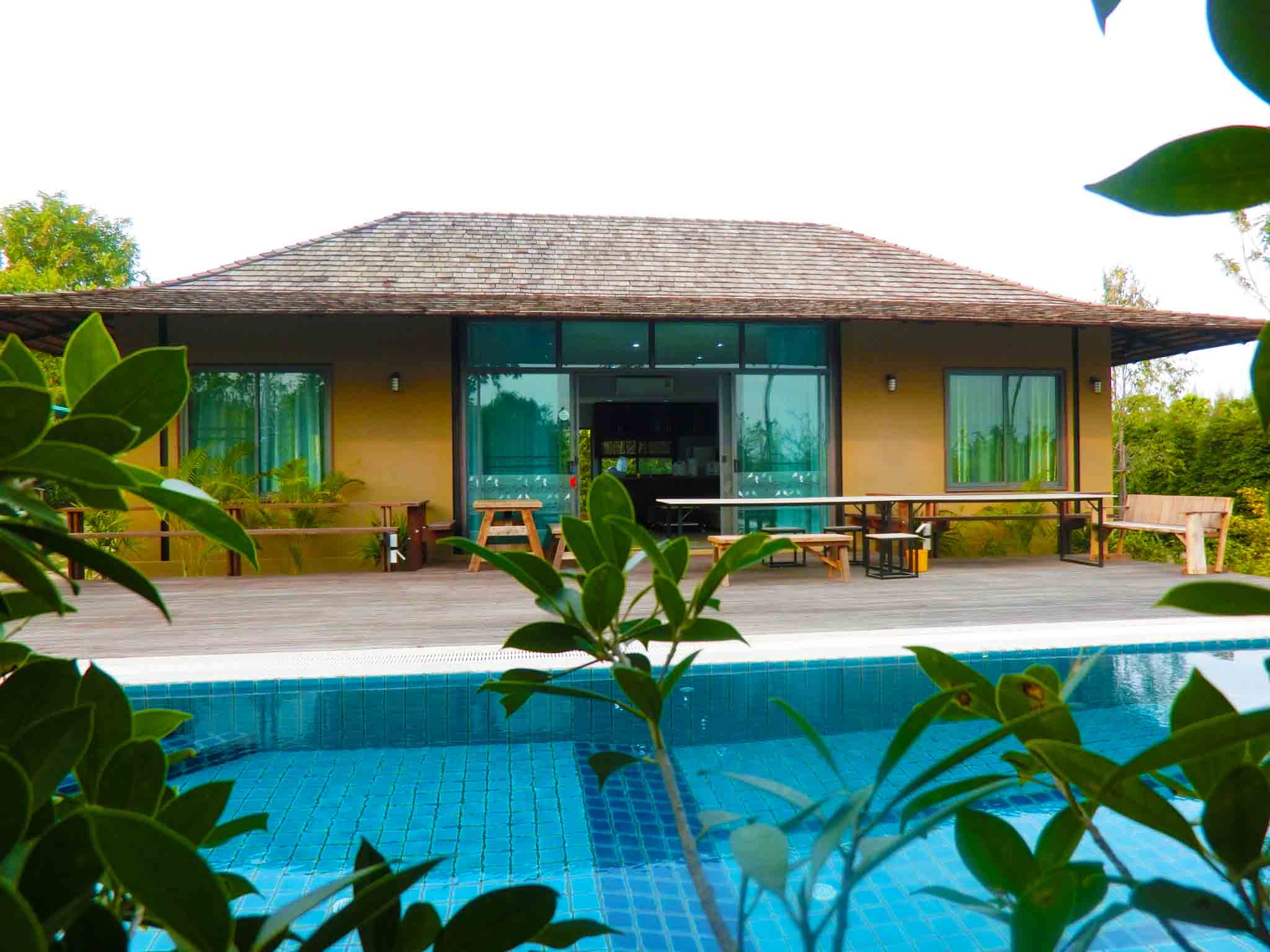 Suan Phueng Poolvilla B26 ที่พักบ้าน สวนผึ้ง ราชบุรี พูลวิลล่า B26